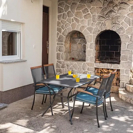 Omorfia Apartman