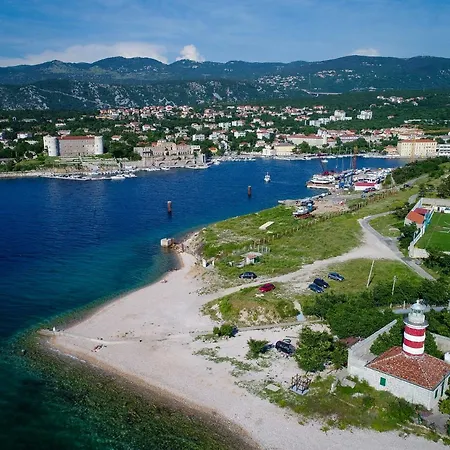 Omorfia * Kraljevica