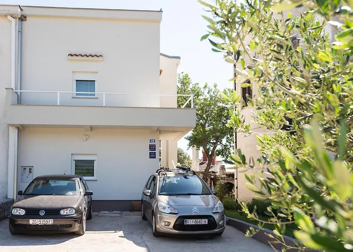 Διαμέρισμα Omorfia