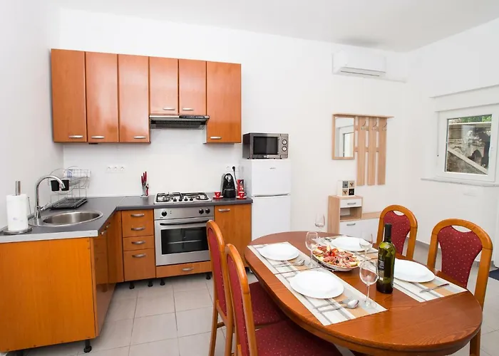 Apartament Omorfia *